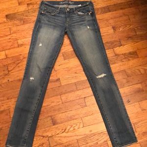 American Eagle Size 6 Long skinny jeans